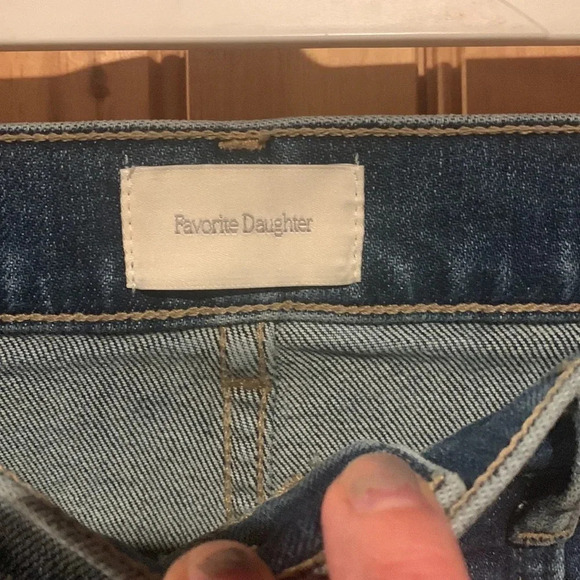 New FAVORITE DAUGHTER jordie high rise jeans - Picture 4 of 9